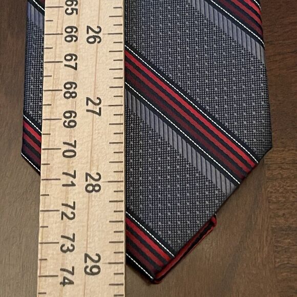 Nwt Platinum Designs Gray Red Burgundy Polyester Men’s Neck Tie Made In China - Picture 5 of 9
